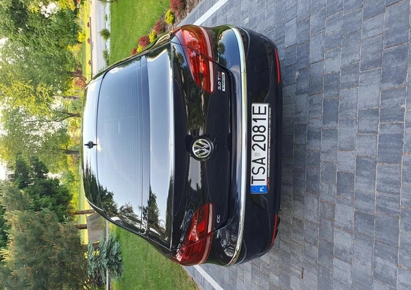 Volkswagen CC cena 61500 przebieg: 168500, rok produkcji 2016 z Sandomierz małe 121